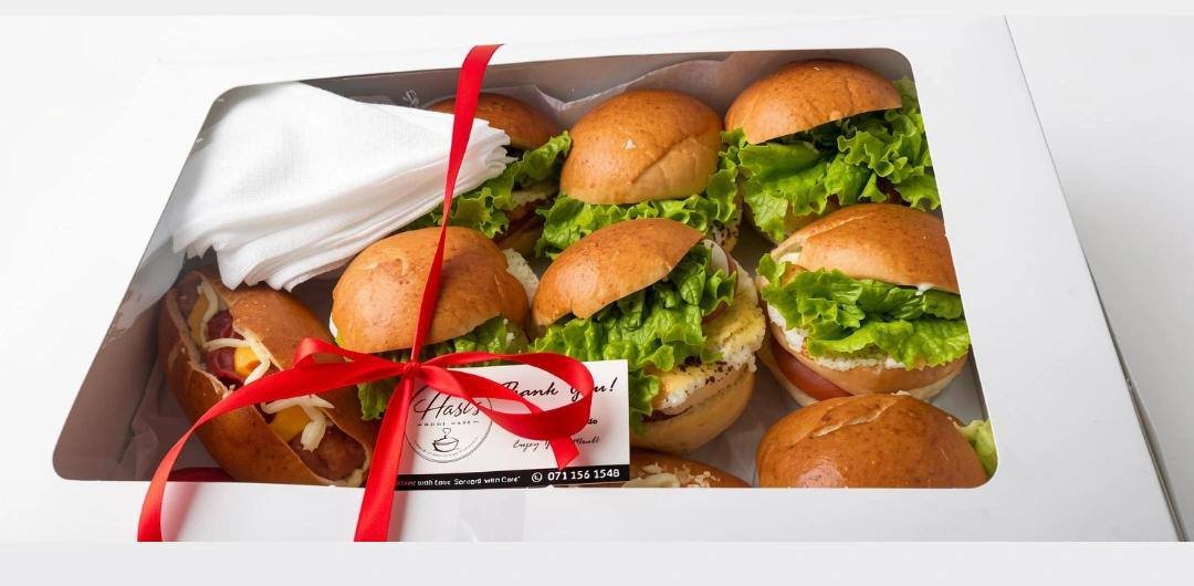 Burger buns packed for delivery